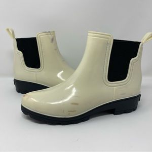 Seven7 Off White Rain Boots
